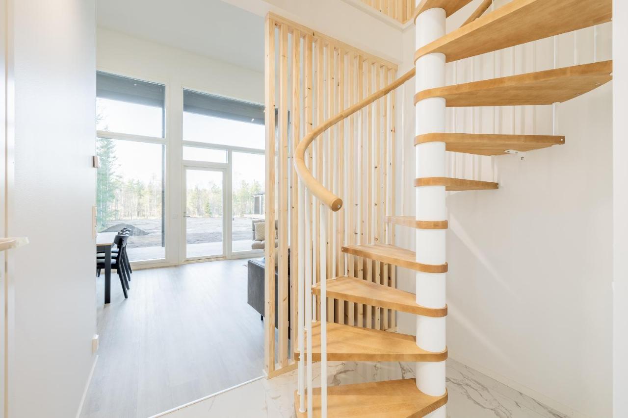 Апартаменти Nordic Wooden House Рованіемі Екстер'єр фото